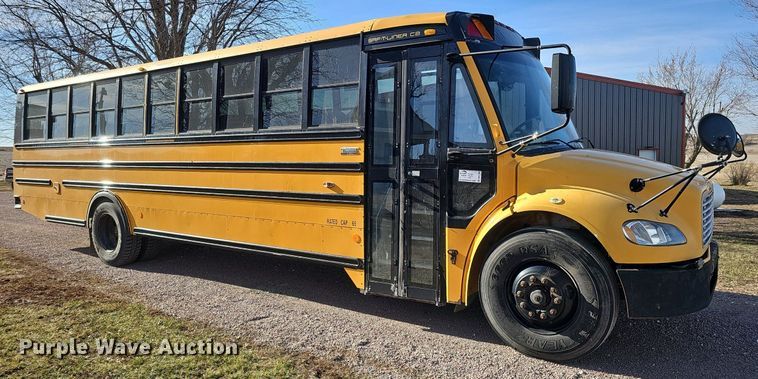 image for item DK0708 2010 Freightliner Thomas Built school bus