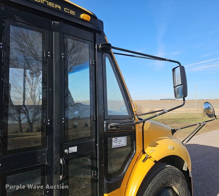 image for item DK0708 2010 Freightliner Thomas Built school bus