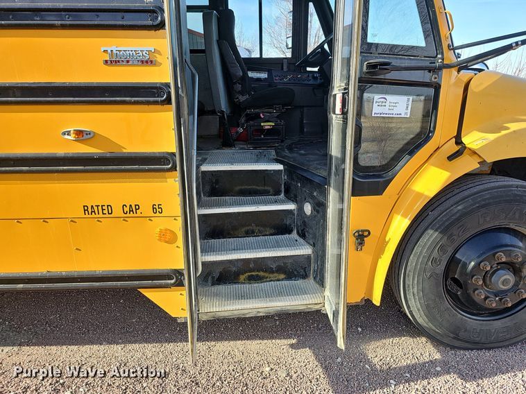 image for item DK0708 2010 Freightliner Thomas Built school bus