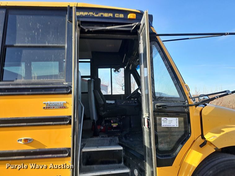 image for item DK0708 2010 Freightliner Thomas Built school bus