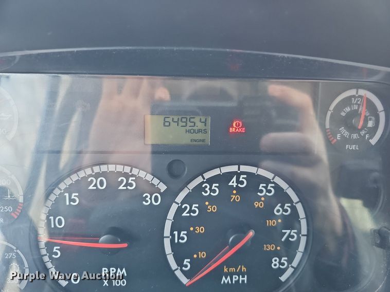 image for item DK0708 2010 Freightliner Thomas Built school bus