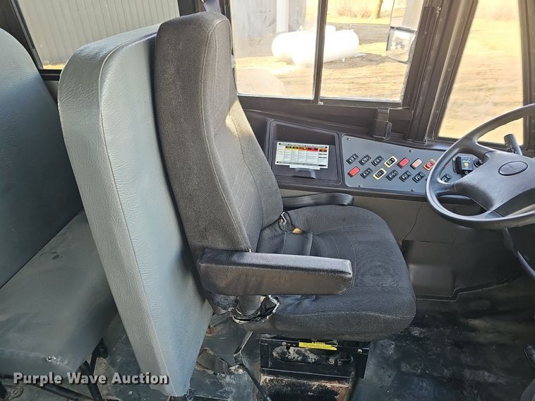 image for item DK0708 2010 Freightliner Thomas Built school bus