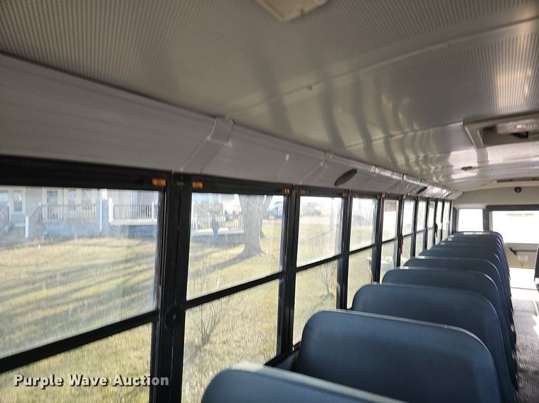 image for item DK0708 2010 Freightliner Thomas Built school bus