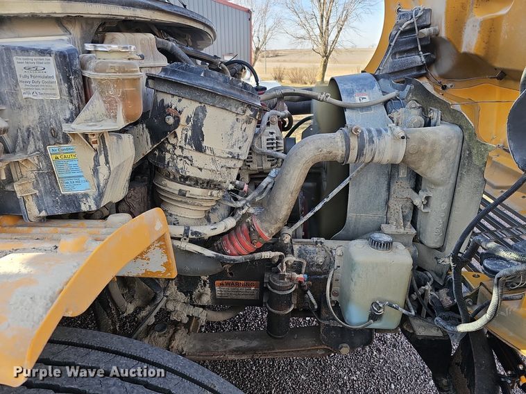 image for item DK0708 2010 Freightliner Thomas Built school bus