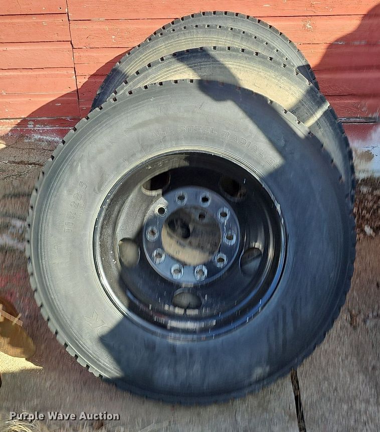 image for item DK0708 2010 Freightliner Thomas Built school bus