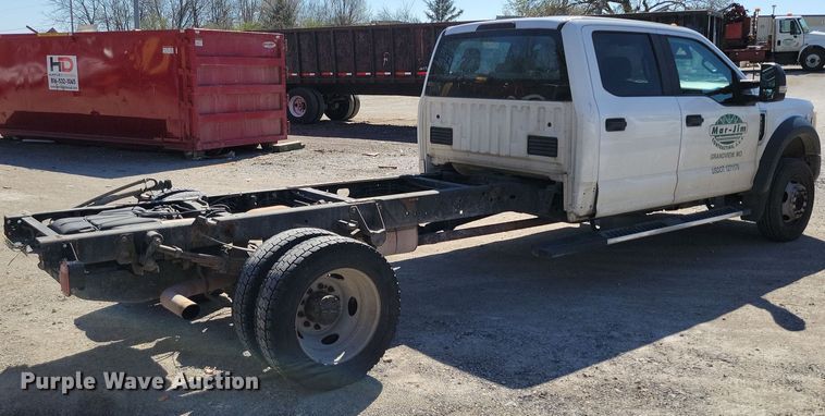 image for item DK4192 2017 Ford F550 Super Duty XL Crew Cab truck cab and chassis