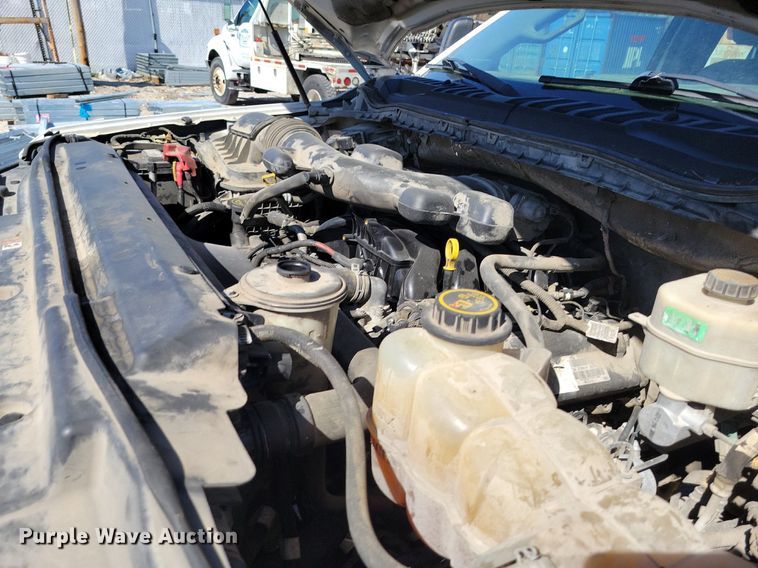 image for item DK4194 2017 Ford F550 Super Duty XL SuperCab truck cab and chassis