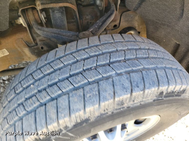 image for item DK4196 2018 Chevrolet Silverado 2500 HD Crew Cab utility bed pickup truck