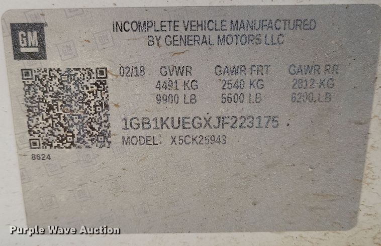 image for item DK4196 2018 Chevrolet Silverado 2500 HD Crew Cab utility bed pickup truck