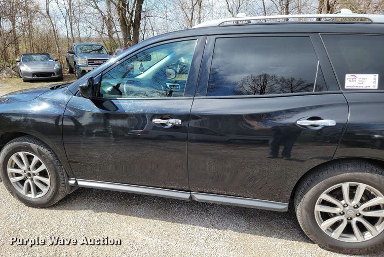 image for item DK4218 2015 Nissan Pathfinder SUV