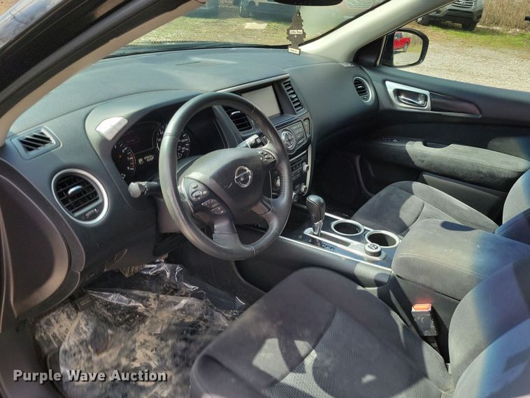 image for item DK4218 2015 Nissan Pathfinder SUV