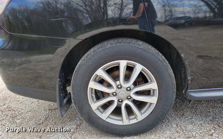 image for item DK4218 2015 Nissan Pathfinder SUV