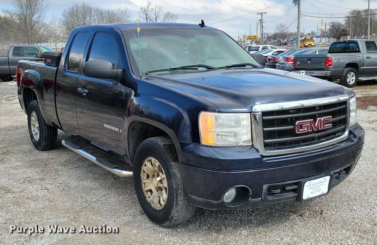 image for item DK4219 2007 GMC Sierra 1500 Ext. Cab pickup truck