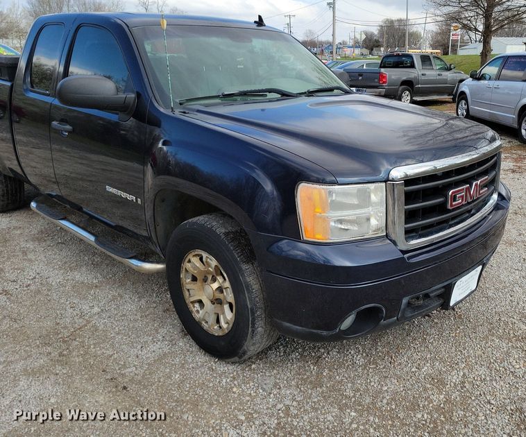 image for item DK4219 2007 GMC Sierra 1500 Ext. Cab pickup truck