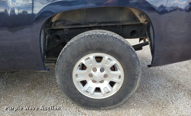 image for item DK4219 2007 GMC Sierra 1500 Ext. Cab pickup truck