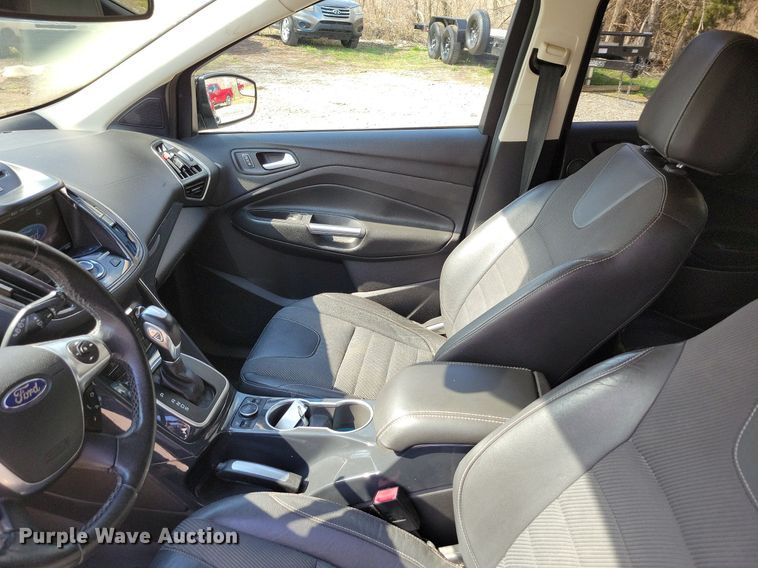 image for item DK4221 2013 Ford Escape SUV