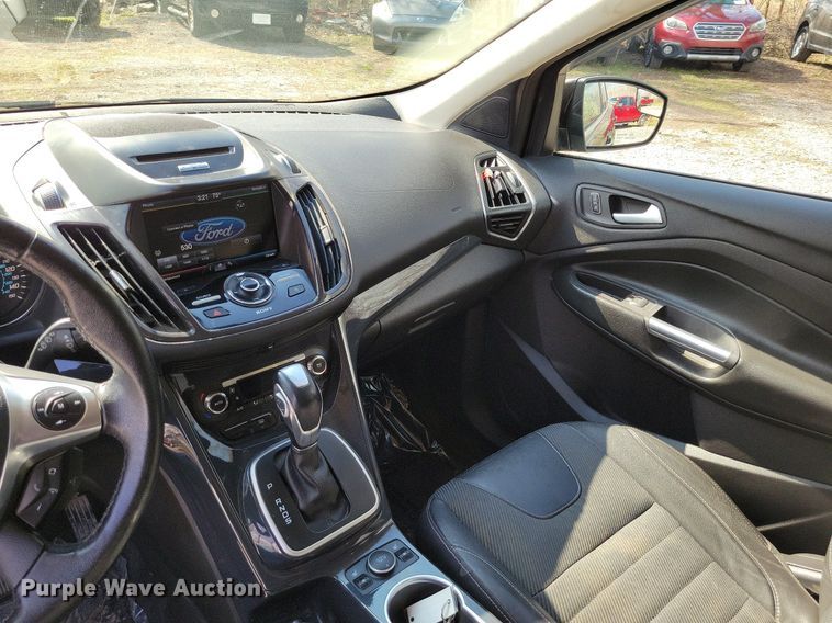 image for item DK4221 2013 Ford Escape SUV