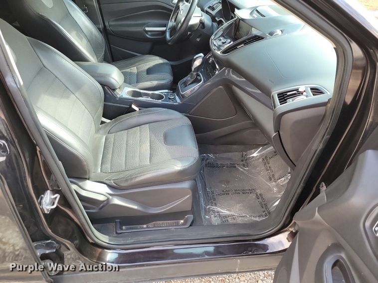 image for item DK4221 2013 Ford Escape SUV