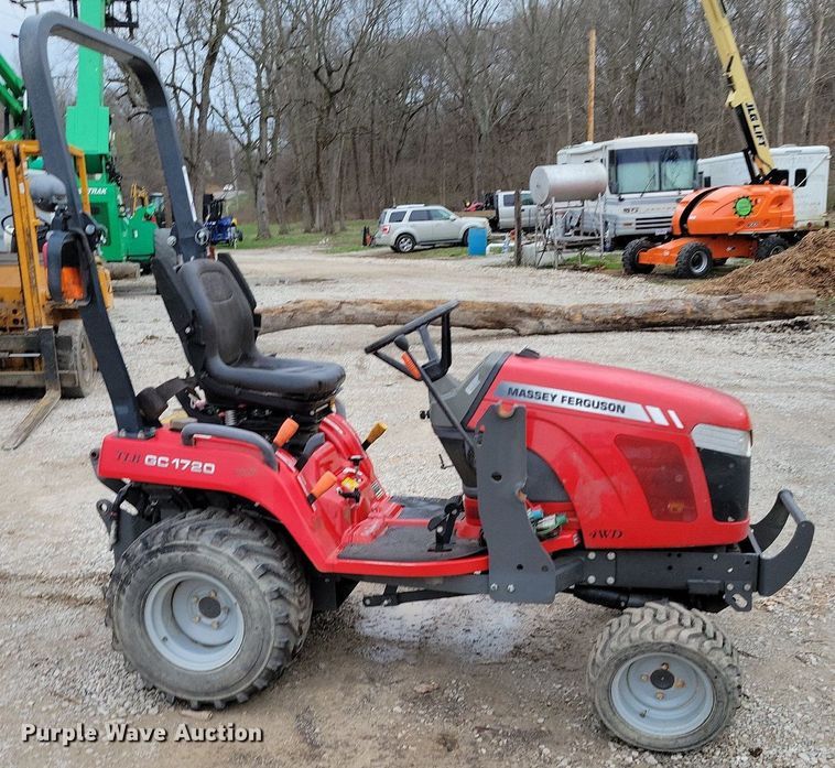 image for item DK4222 2018 Massey Ferguson GC1720 tractor