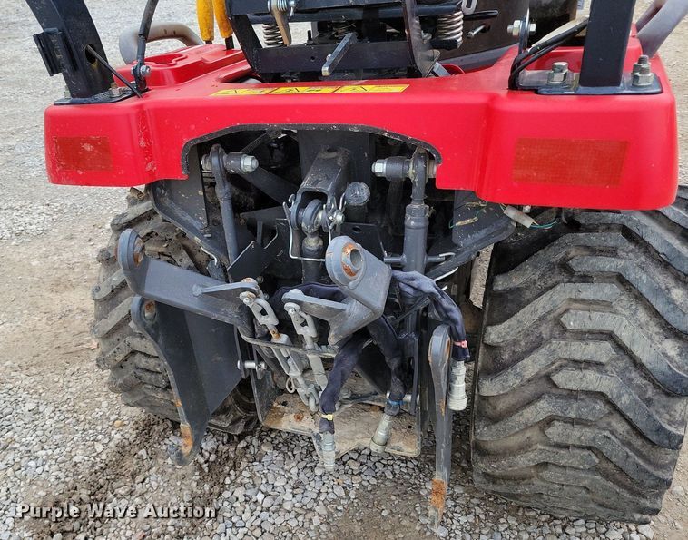 image for item DK4222 2018 Massey Ferguson GC1720 tractor