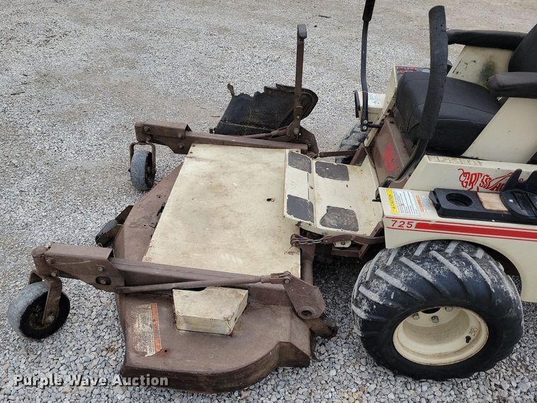 image for item DK4223 Grasshopper 725G2 ZTR lawn mower