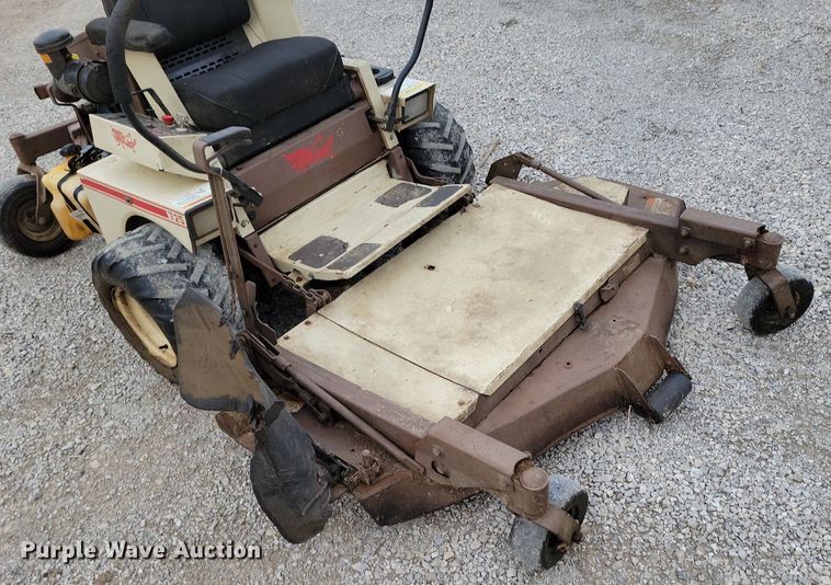 image for item DK4223 Grasshopper 725G2 ZTR lawn mower