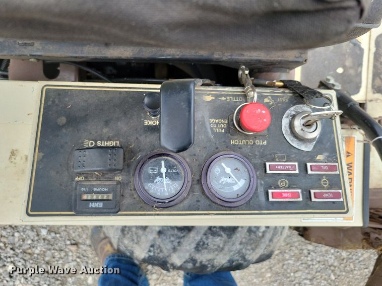 image for item DK4223 Grasshopper 725G2 ZTR lawn mower