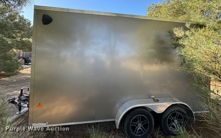 image for item DK6800 2021 Royal Cargo LCHT35-716-86 enclosed cargo trailer