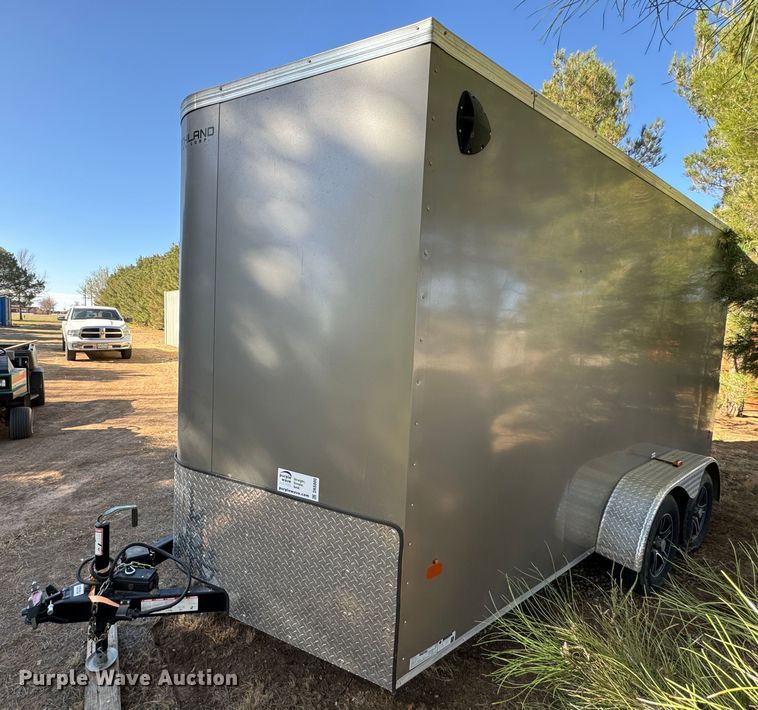 image for item DK6800 2021 Royal Cargo LCHT35-716-86 enclosed cargo trailer