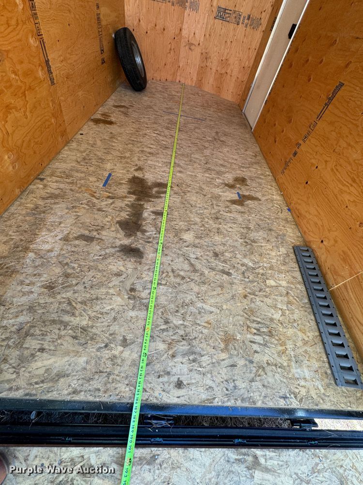 image for item DK6800 2021 Royal Cargo LCHT35-716-86 enclosed cargo trailer