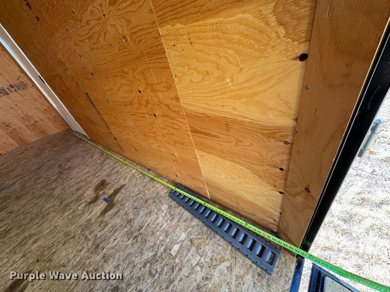 image for item DK6800 2021 Royal Cargo LCHT35-716-86 enclosed cargo trailer