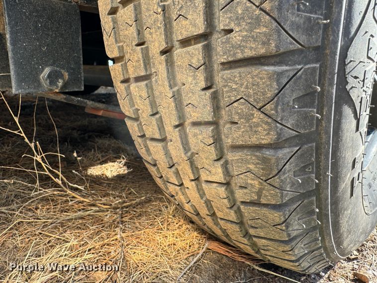 image for item DK6800 2021 Royal Cargo LCHT35-716-86 enclosed cargo trailer