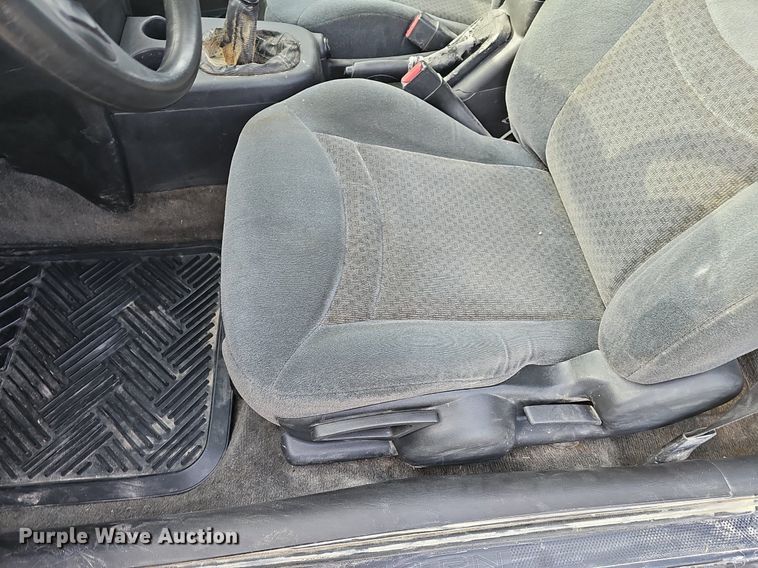 image for item DM1514 2004 Saturn Ion 