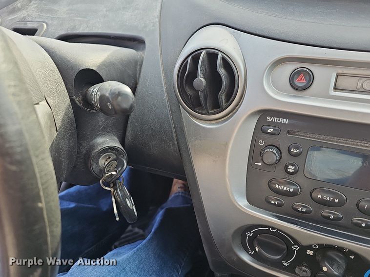 image for item DM1514 2004 Saturn Ion 