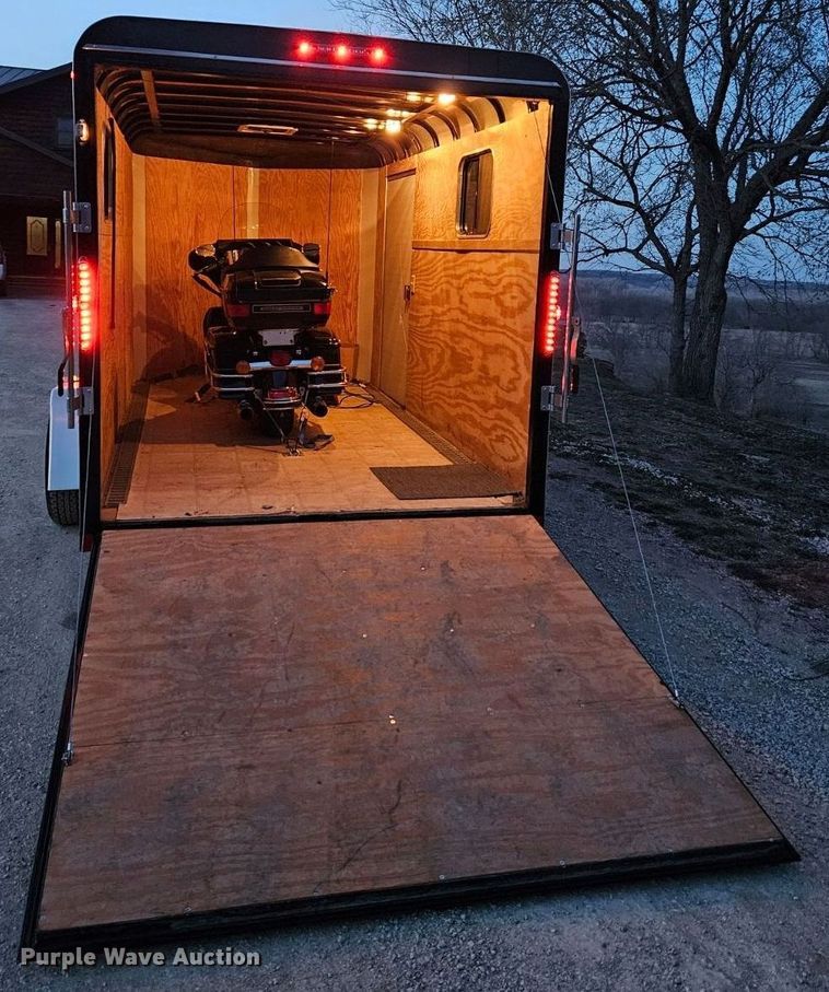 image for item DM1561 2012 Sharp  enclosed cargo trailer