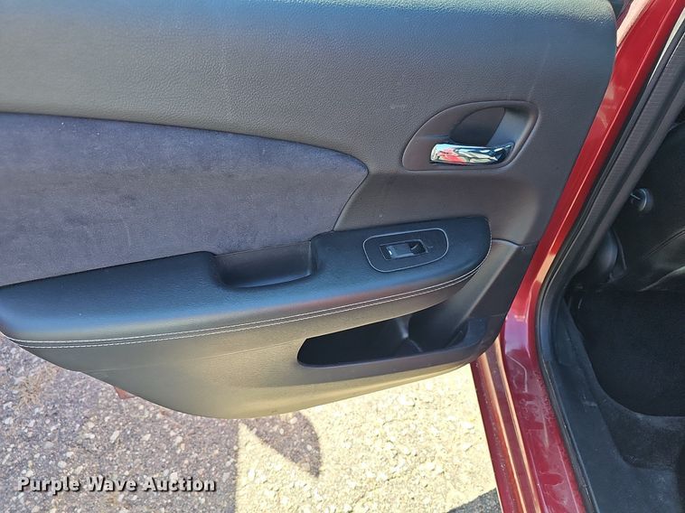 image for item DM1565 2012 Chrysler 200 S 