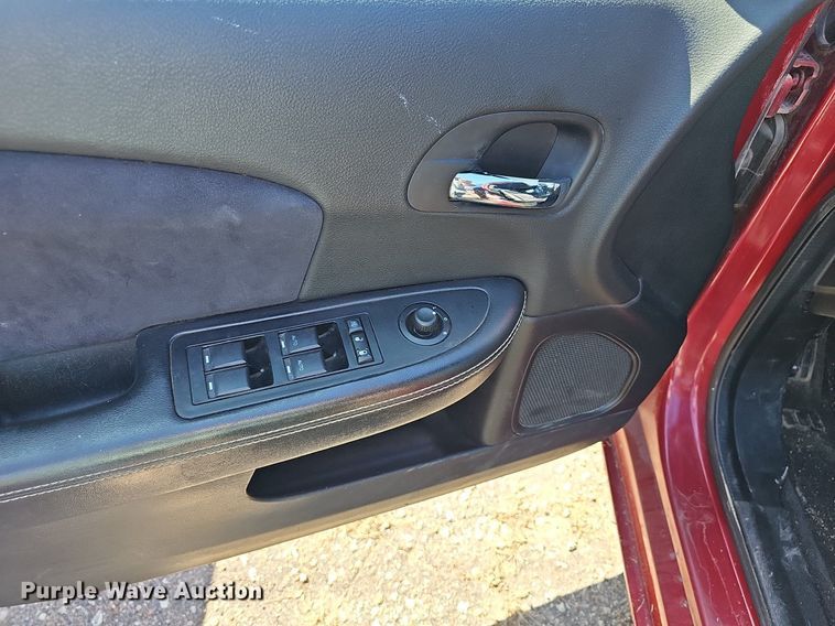 image for item DM1565 2012 Chrysler 200 S 