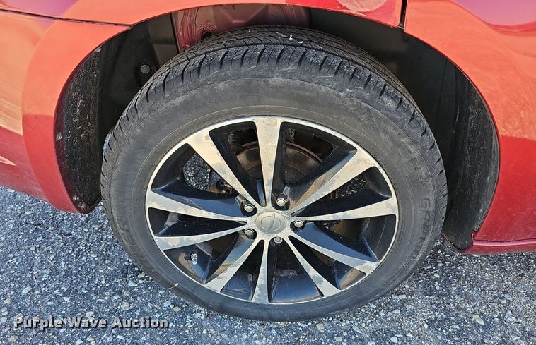 image for item DM1565 2012 Chrysler 200 S 