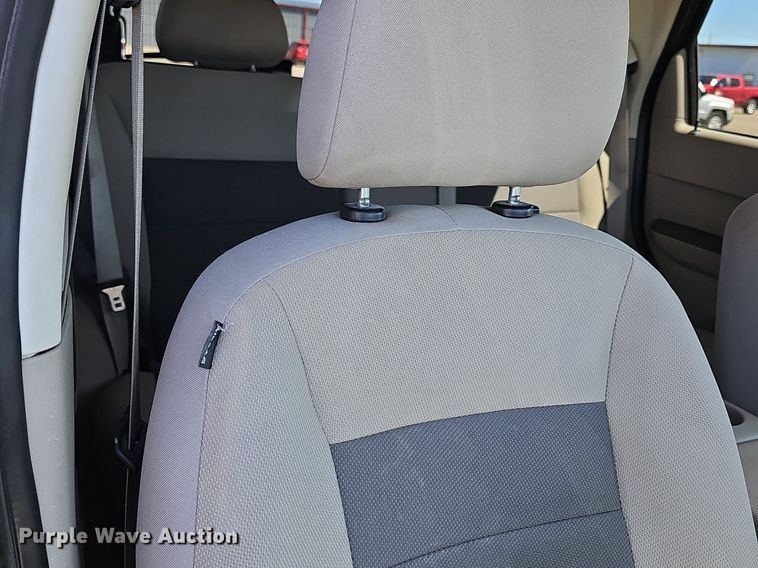 image for item DM1566 2008 Ford Escape XLT SUV