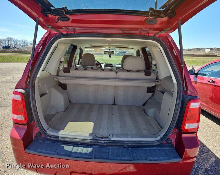 image for item DM1566 2008 Ford Escape XLT SUV