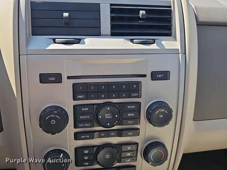 image for item DM1566 2008 Ford Escape XLT SUV