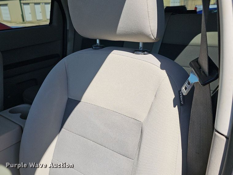 image for item DM1566 2008 Ford Escape XLT SUV