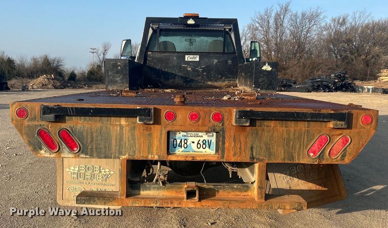 image for item DO1006 2017 Ford F650 flatbed truck