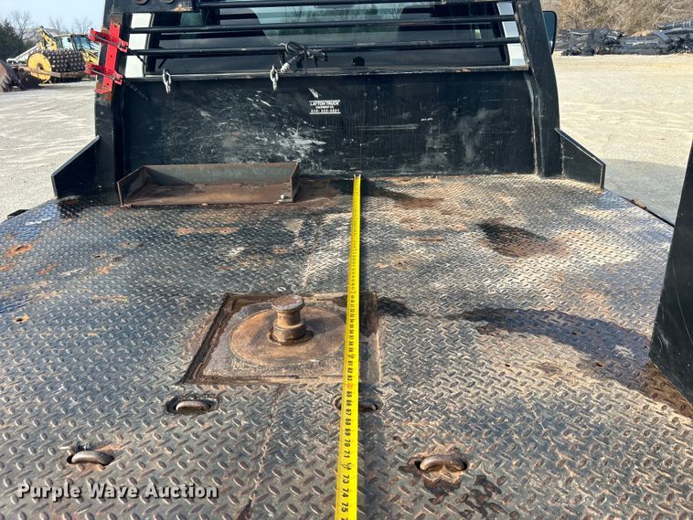 image for item DO1008 2008 Dodge Ram 4500HD flatbed truck