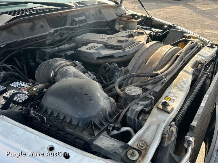 image for item DO1008 2008 Dodge Ram 4500HD flatbed truck