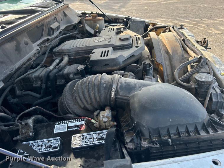 image for item DO1008 2008 Dodge Ram 4500HD flatbed truck