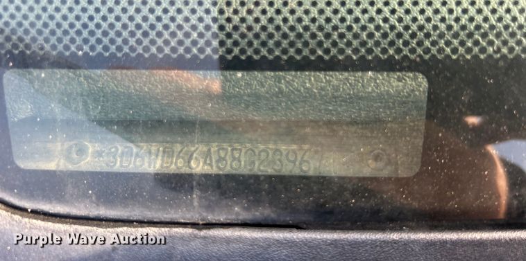 image for item DO1008 2008 Dodge Ram 4500HD flatbed truck