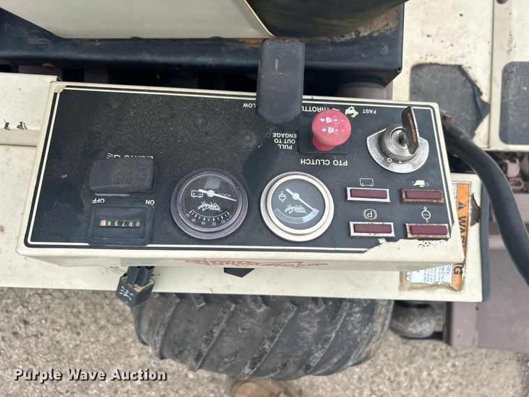 image for item DO1012 Grasshopper  721D2 ZTR lawn mower