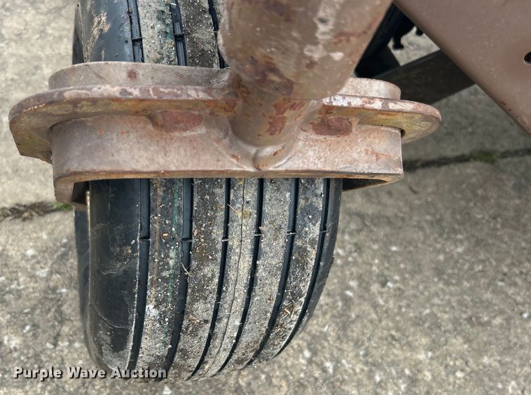 image for item DO1012 Grasshopper  721D2 ZTR lawn mower