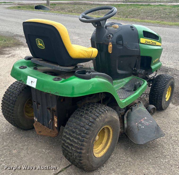 image for item DO1013 John Deere LA115 lawn mower